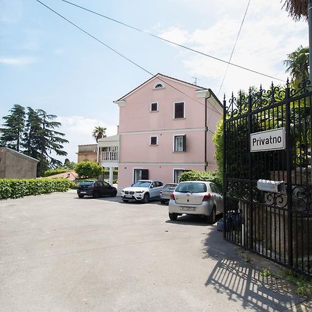 Apartments Sonja Опатия Экстерьер фото