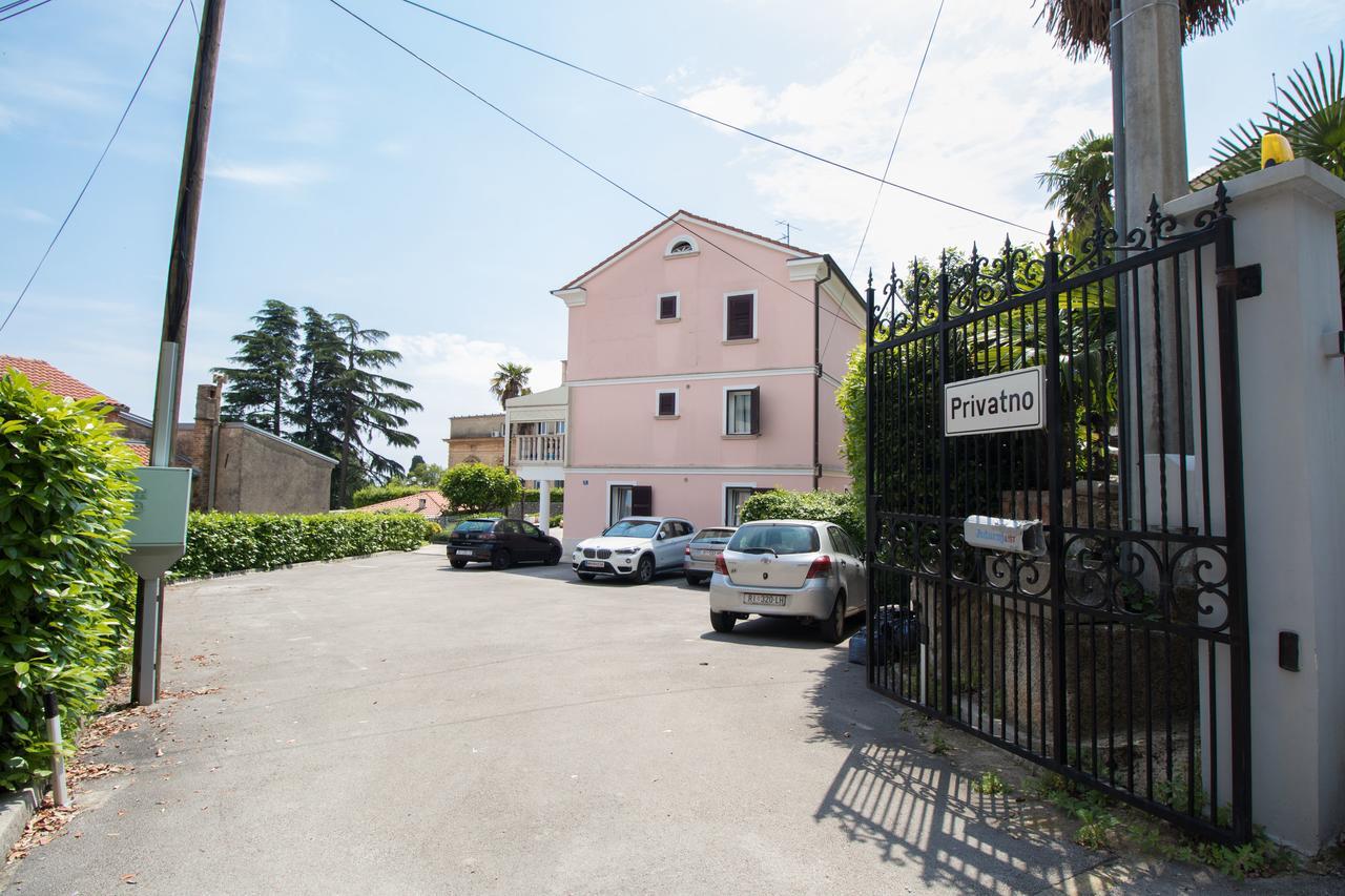 Apartments Sonja Опатия Экстерьер фото